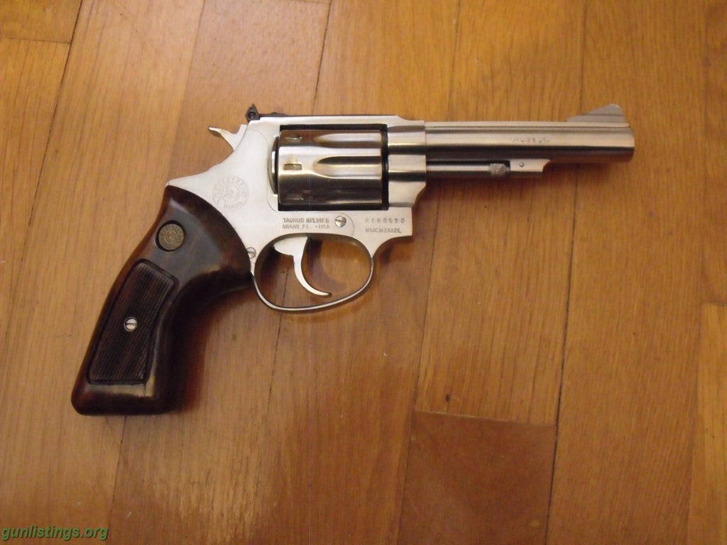 Pistols 94 TARUS