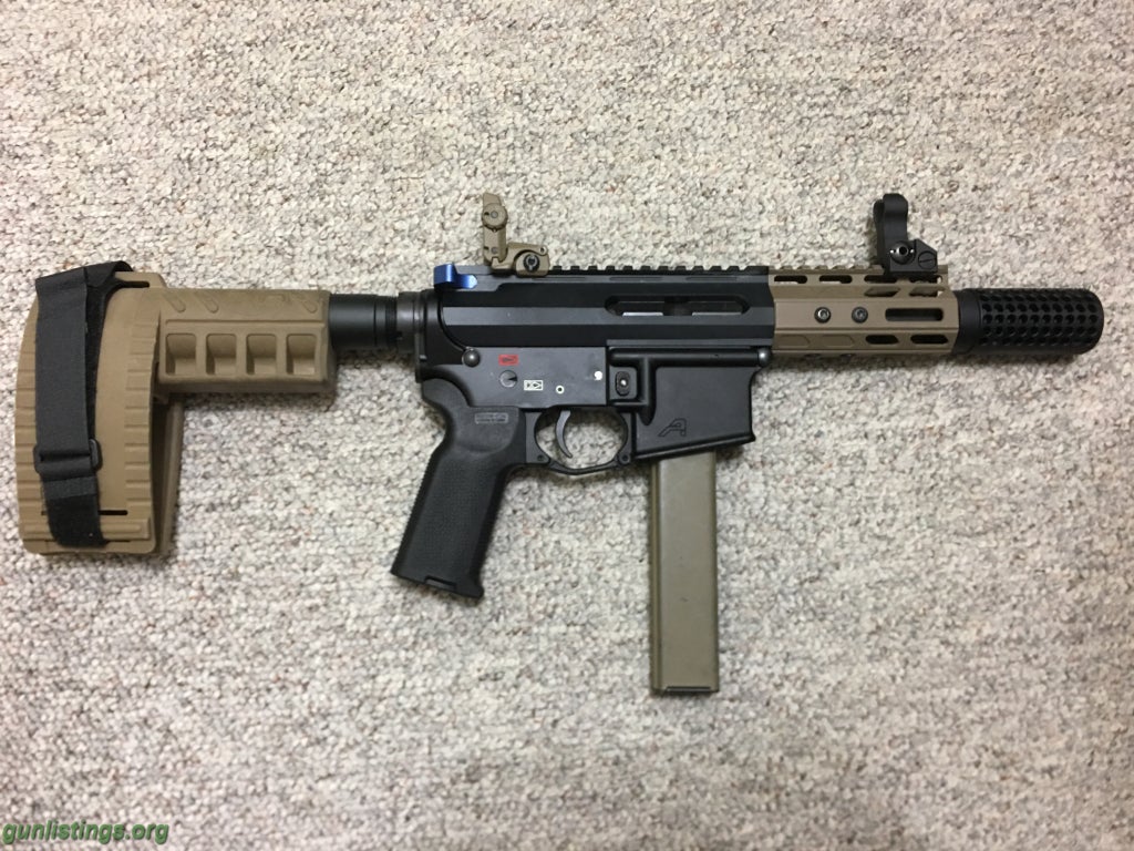 Pistols AR9