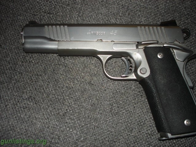 Pistols Armscor Stainless 1911