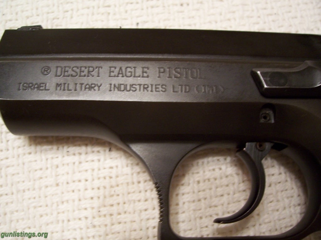 Pistols Baby Eagle 40 Cal.