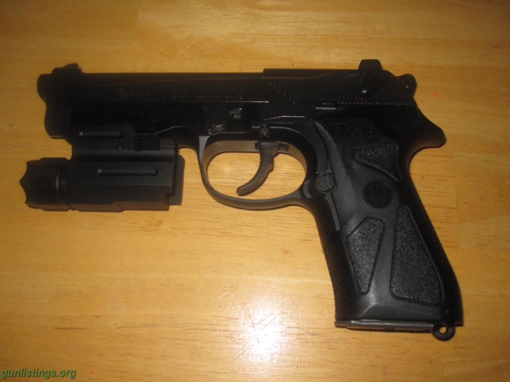 Pistols Beretta 90-two 9mm