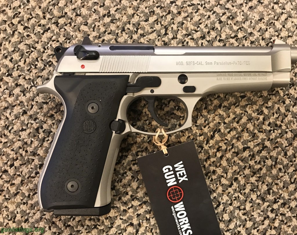 Gunlistings.org - Pistols BERETTA 92FS INOX 9MM USED