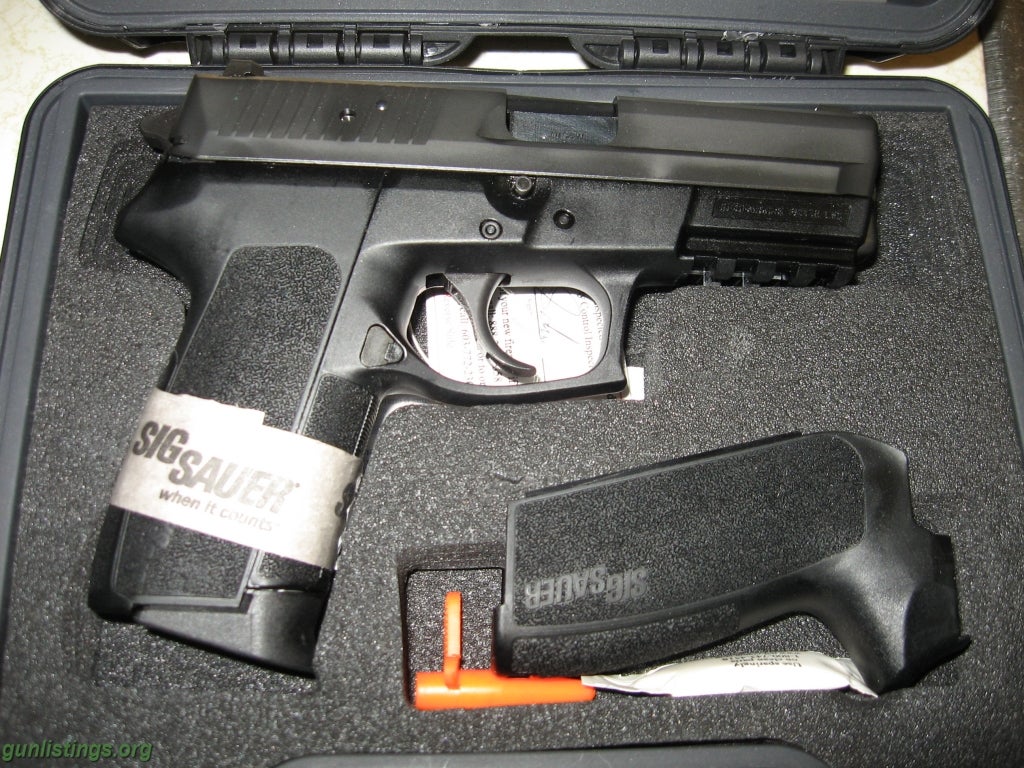 Pistols BNIB SIG SAUER P2022 40