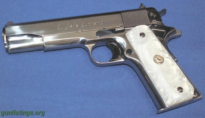 Pistols Colt ..GOVERNMENT MODEL '''EL JEFE SUPREMO 38 SUPER SHA