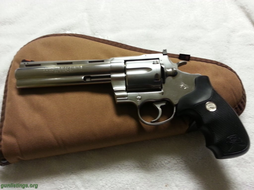 Pistols Colt Anaconda