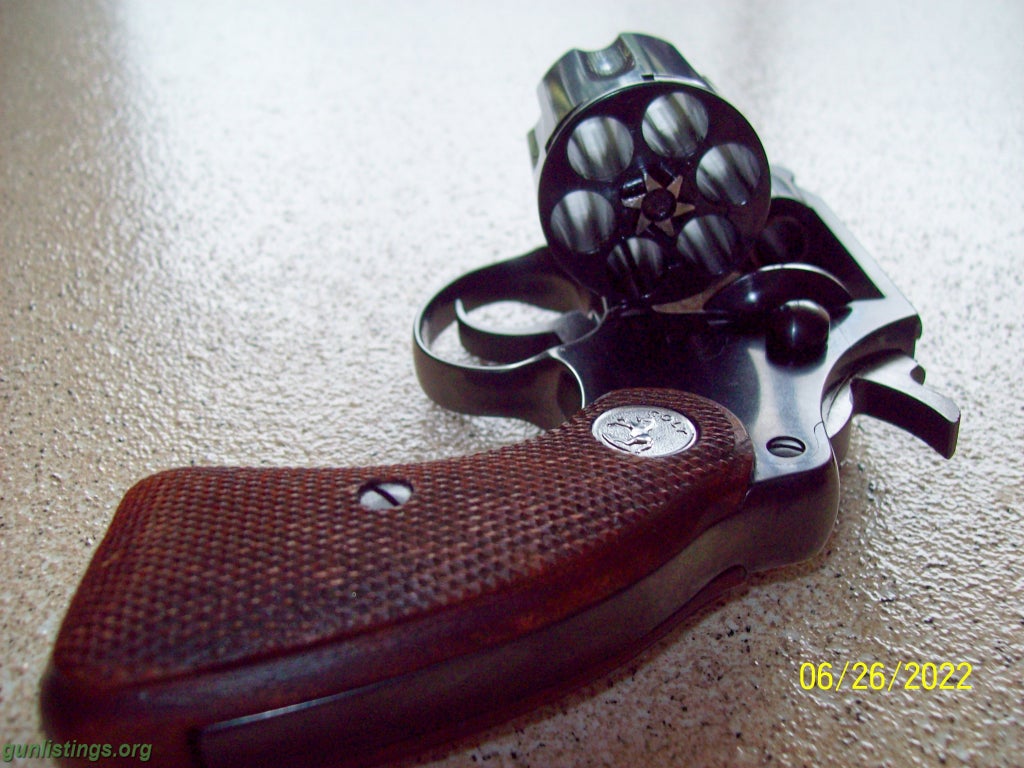 Pistols Colt Detective Special