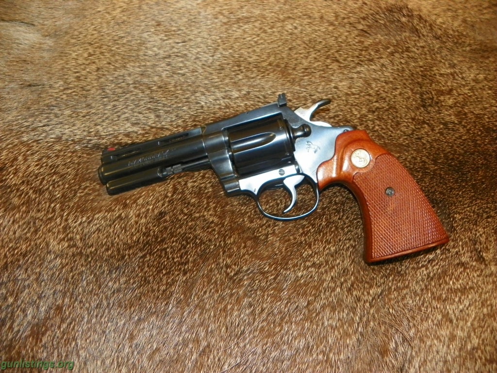 Pistols Colt Diamond Back .22 LR