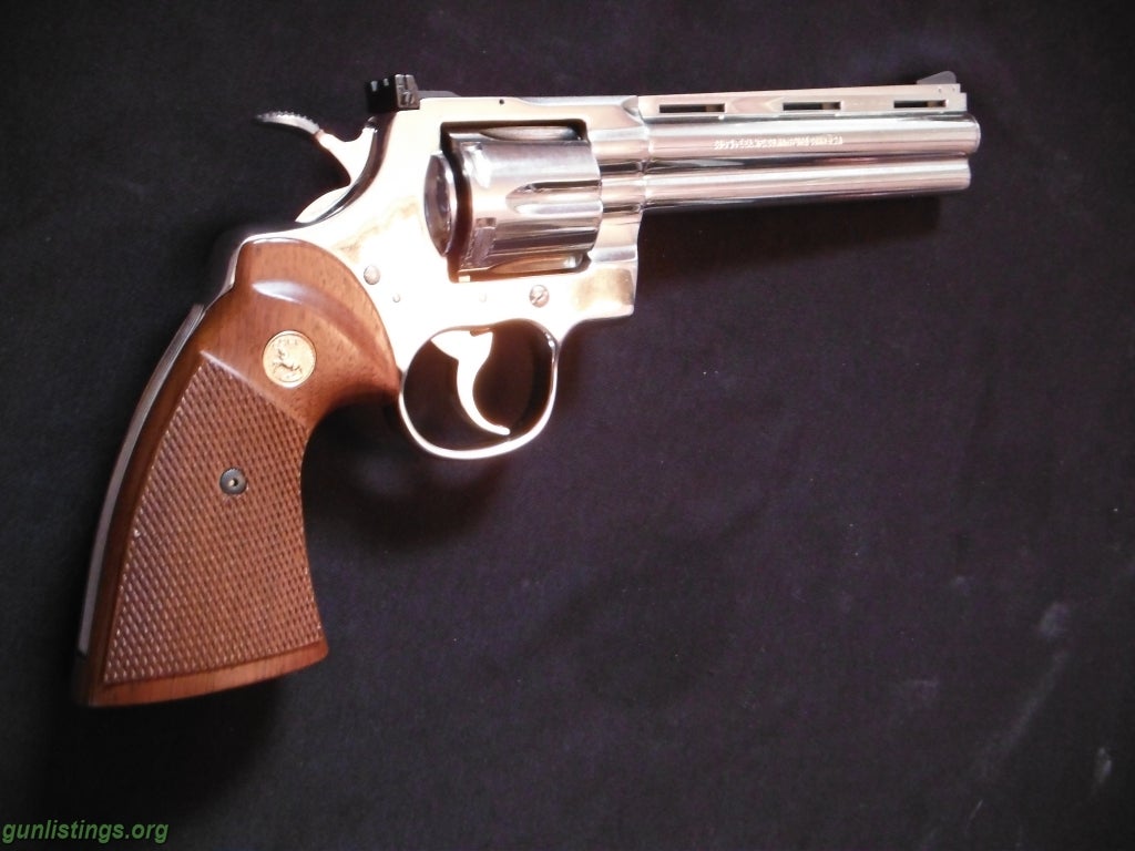 Pistols Colt Python 357 Magnum