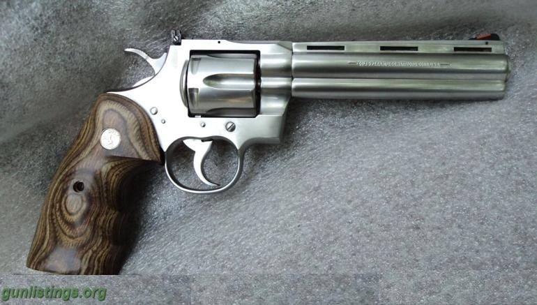 Pistols Colt Python Elite