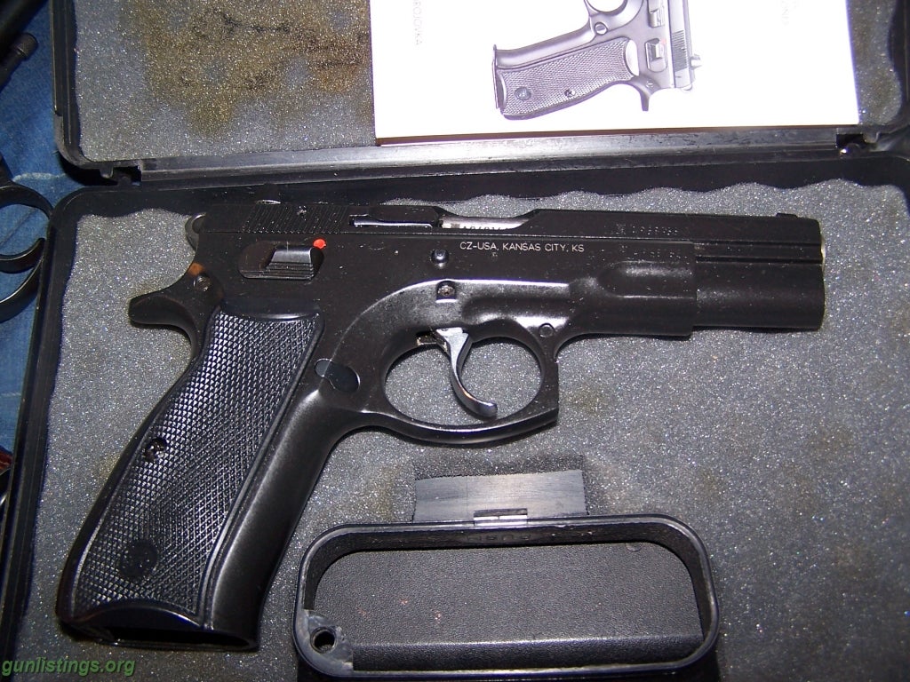 Pistols CZ75B,40 S&W