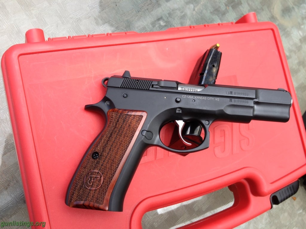 Pistols CZ75-B 9mm