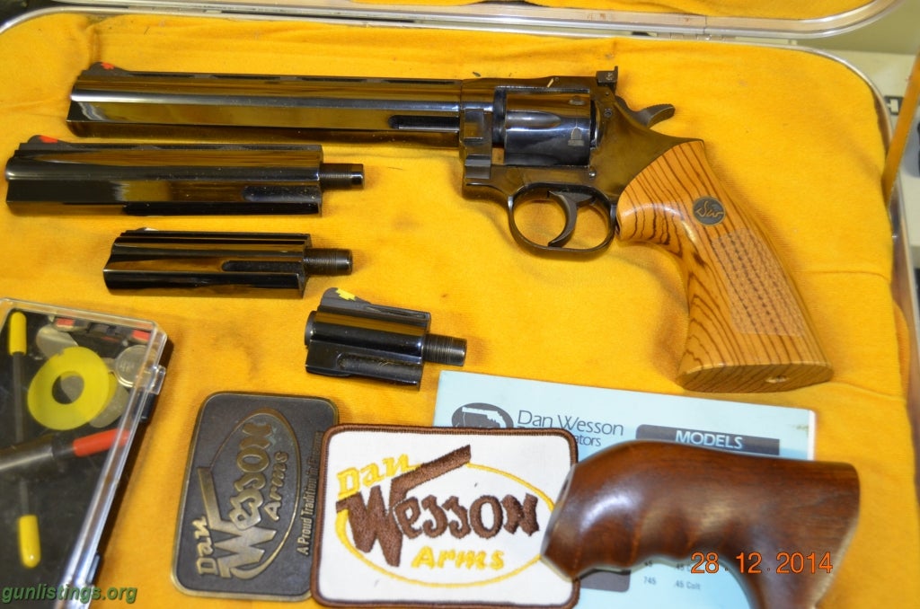 Pistols DAN WESSON PISTOL PACK 22