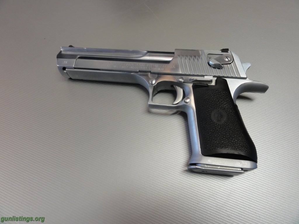 Pistols Desert Eagle 44 Mag Mark XIX