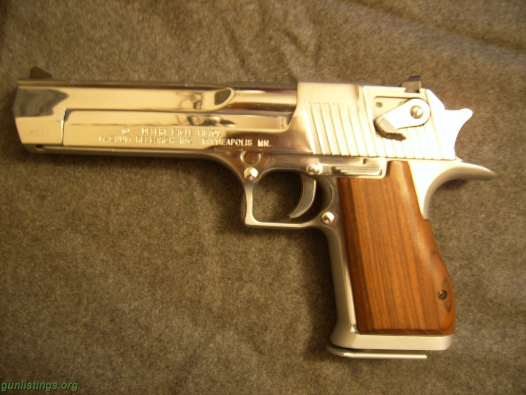 Pistols Desert Eagle 50 AE