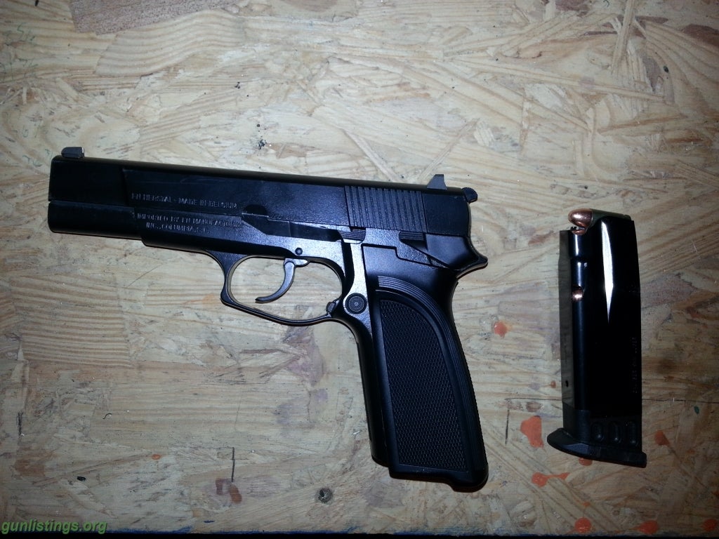 Pistols FN BDA9 / HP-DA 9mm Pistol