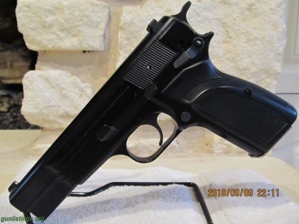 Pistols FN Browning Hi Power Mark III