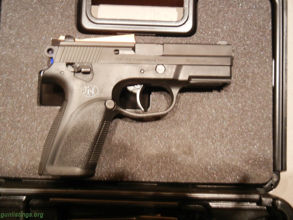 Pistols FNH FNP9