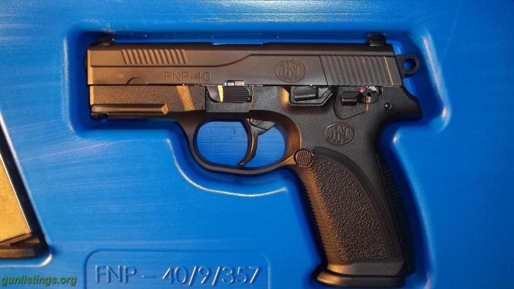 Pistols Fnp 40