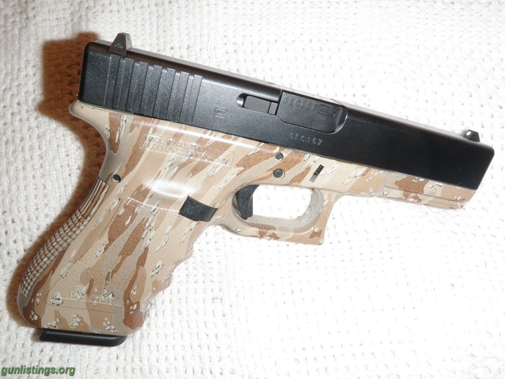 Pistols Gen 3 Glock 22   Desert Camo