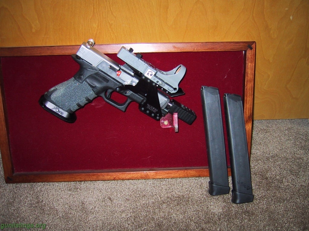 Pistols Glock 17 9mm Race Gun