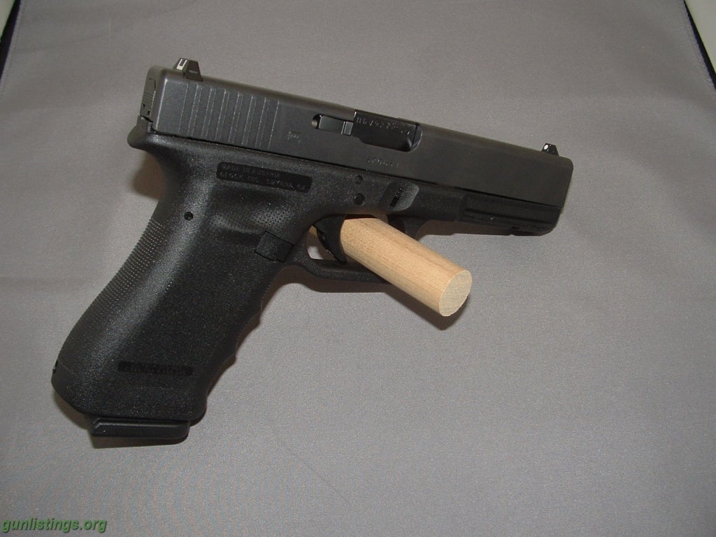 Pistols Glock 17 RTF2