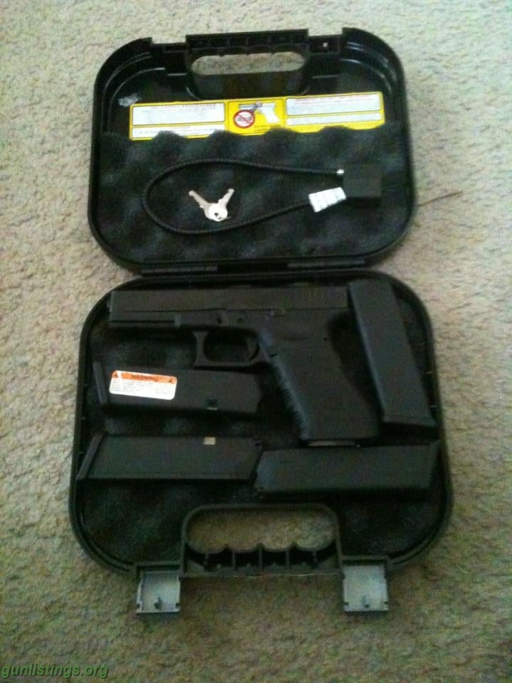 Pistols Glock 22c