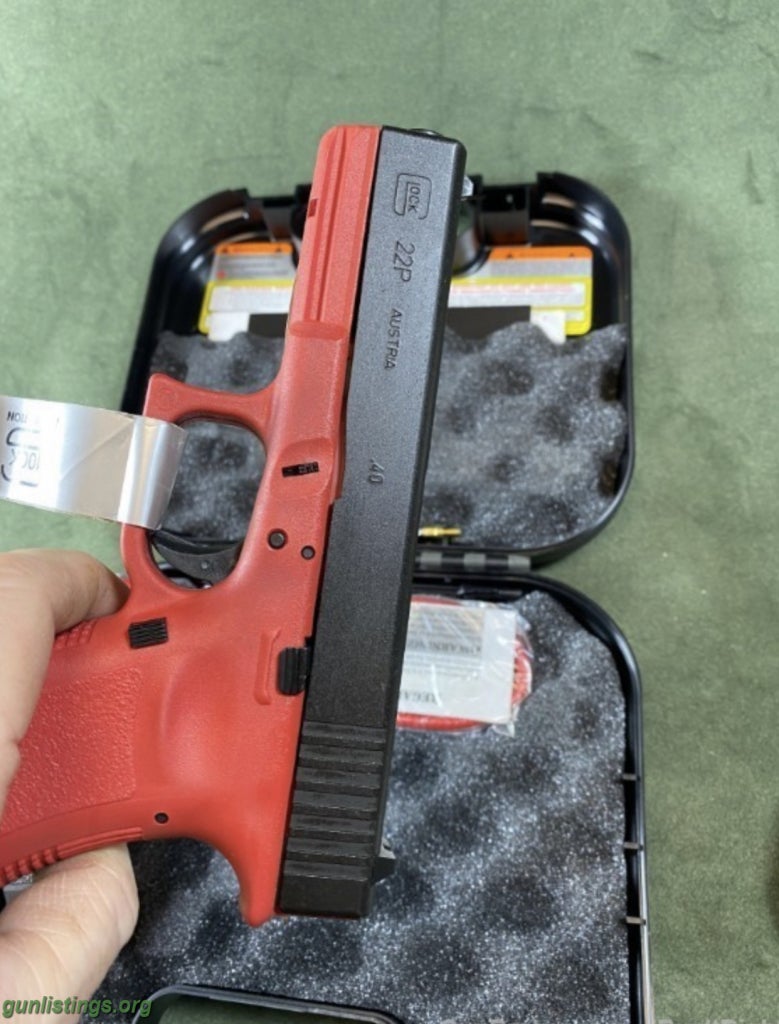 Pistols Glock 22P Red Trainer VERY RARE! + Case