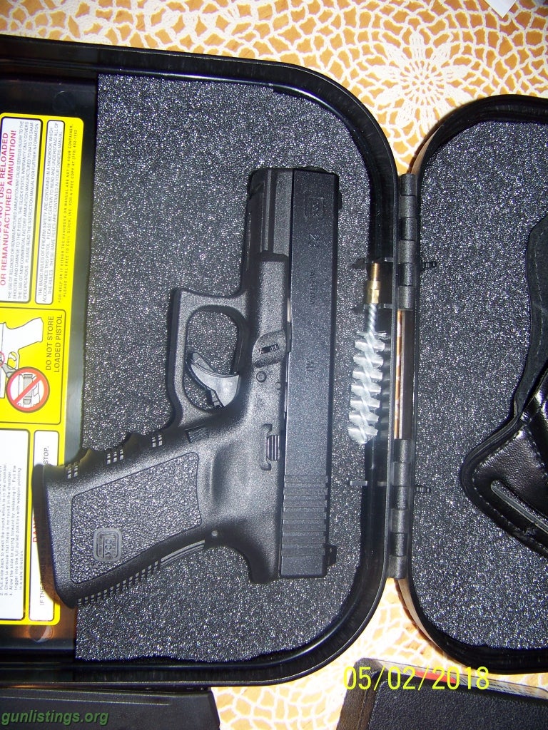 Pistols Glock 23 With 1060 Rounds 40 Cal Ammo