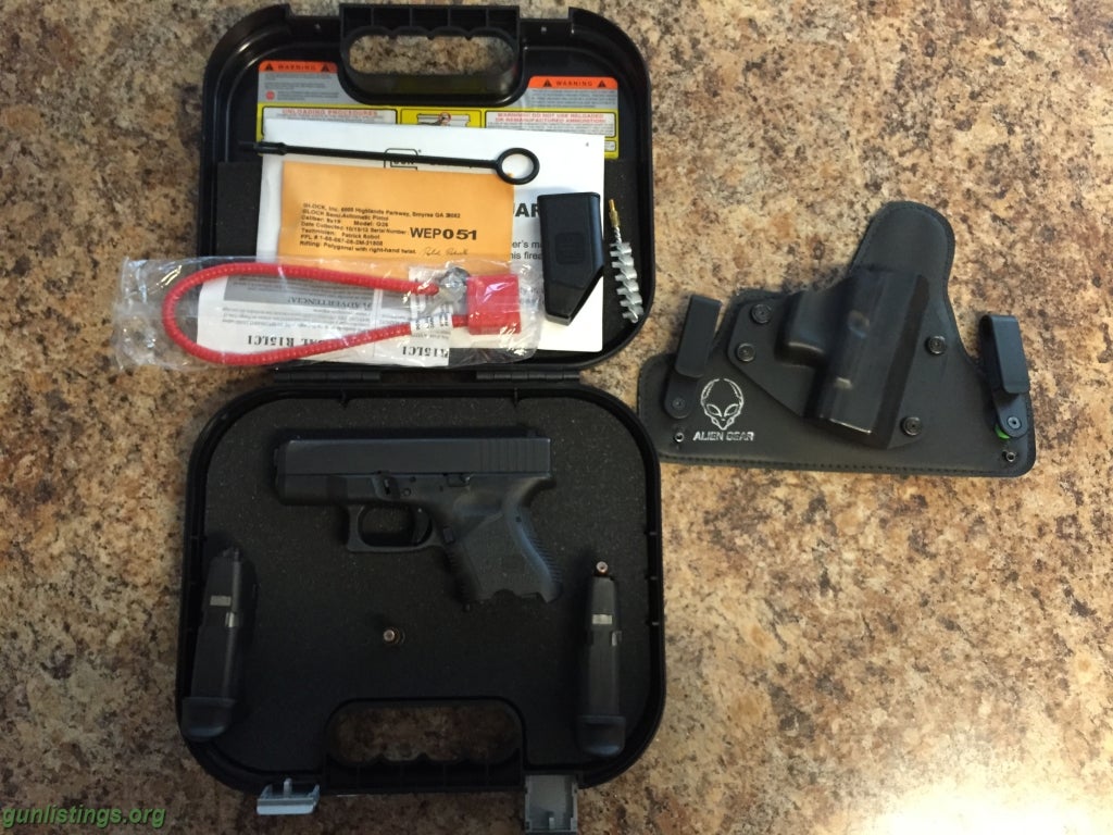 Pistols Glock 26 -  Like New In Box!