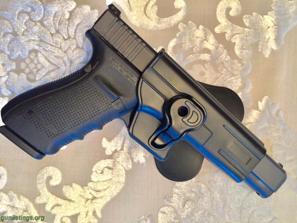 Pistols Glock 40 Gen 4, 10mm Long Slide As New