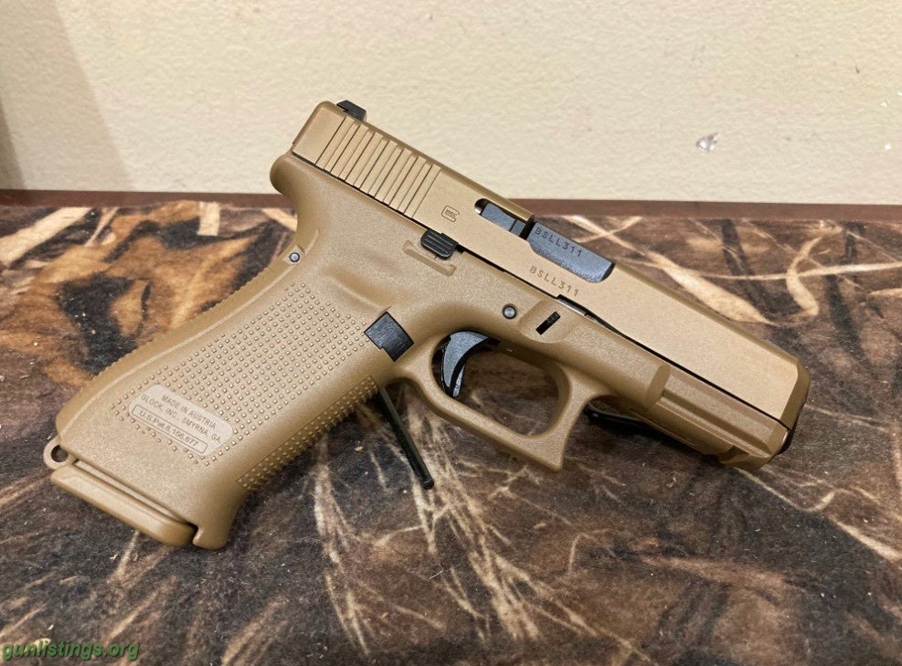 Pistols Glock G19X Compact Crossover