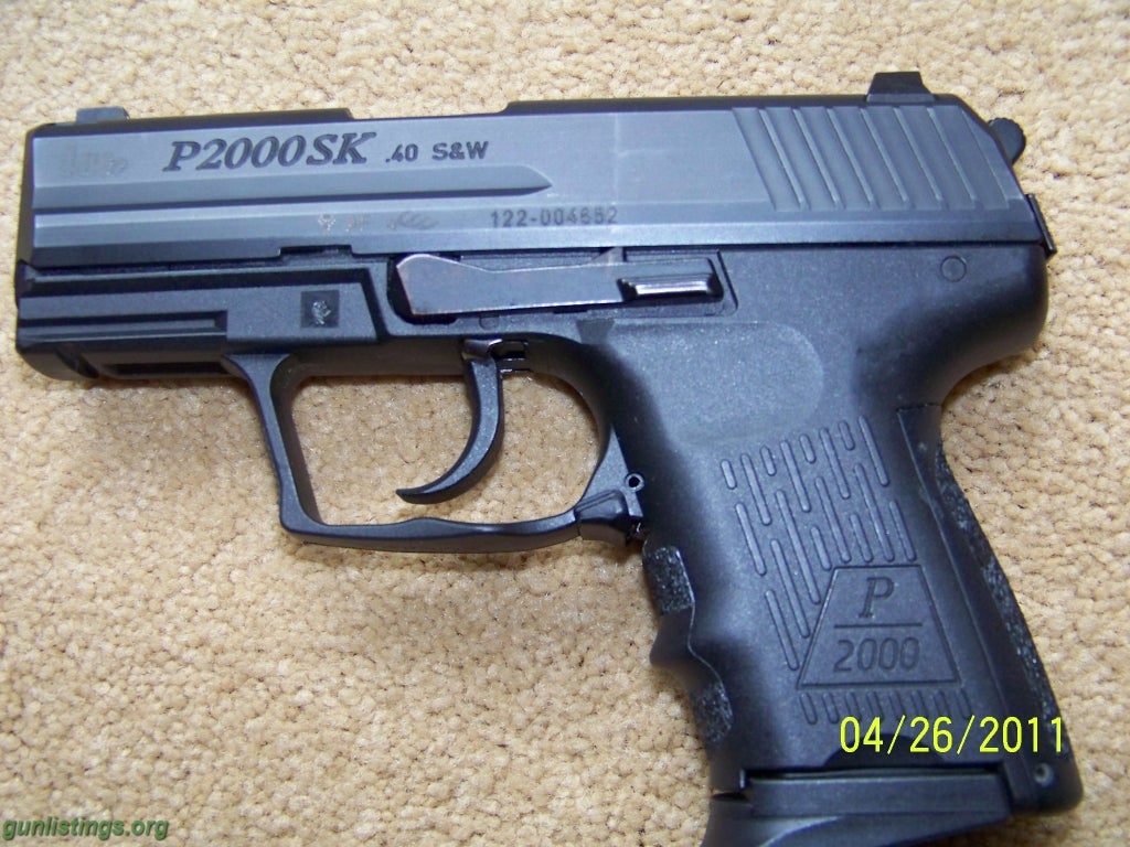 Pistols HECKLER & KOCH 40 CALIBER