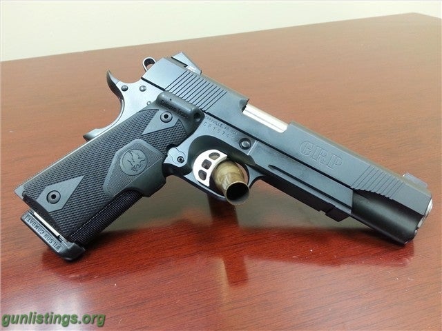 Pistols HK USP 45  -   Nighthawk Custom GRP 10mm