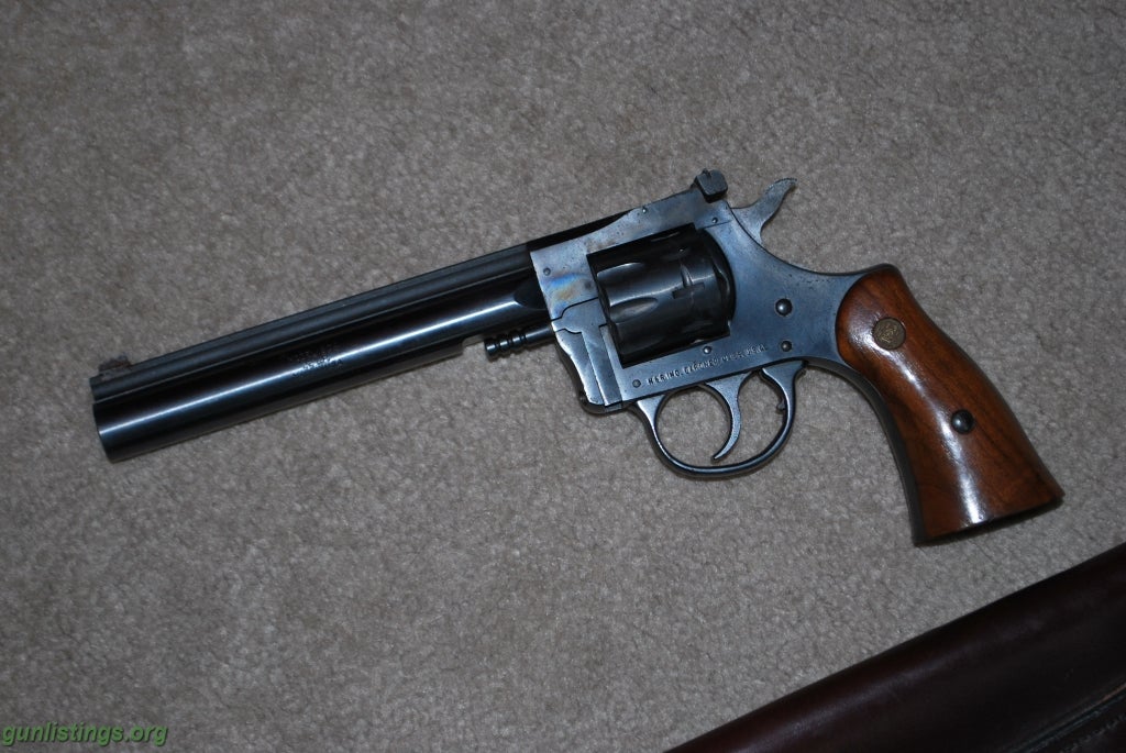 Pistols H&R 904 NINE SHOT BULL BARREL TARGET PISTOL