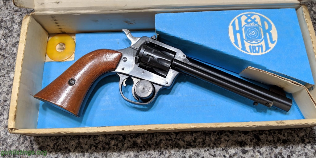 Pistols H&R 949 .22cal Revolver