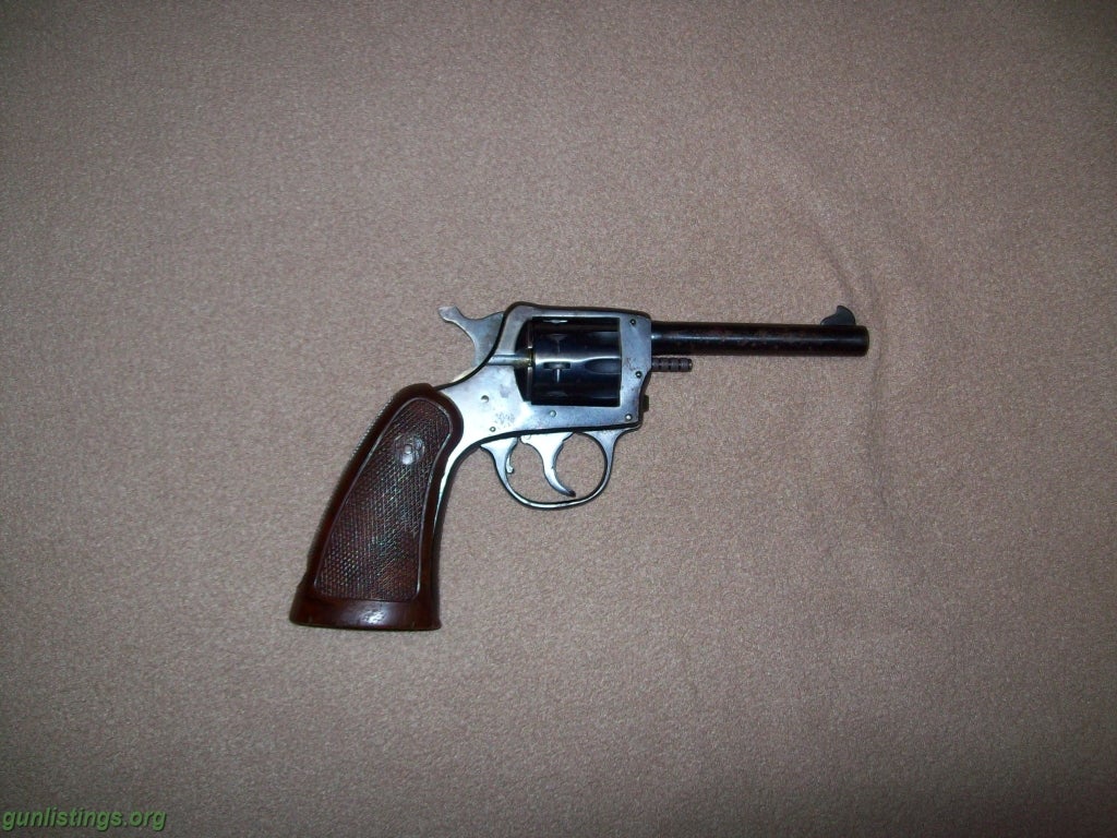 Gunlistings.org - Pistols H&R Model 922