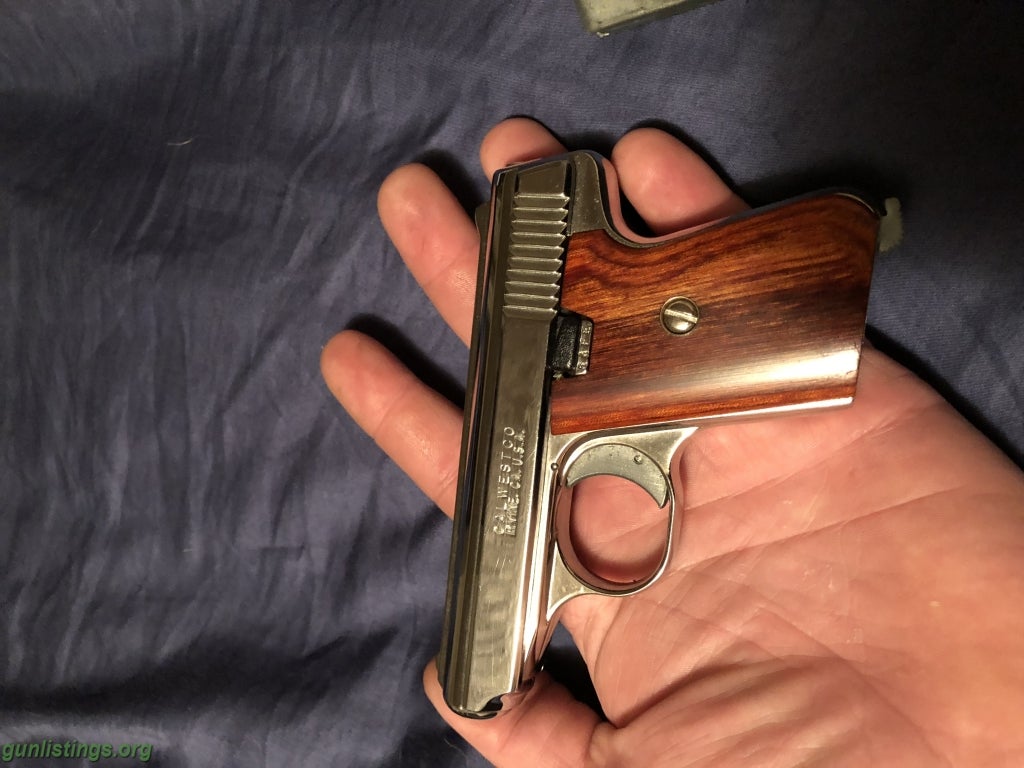 Pistols Jennings J-22