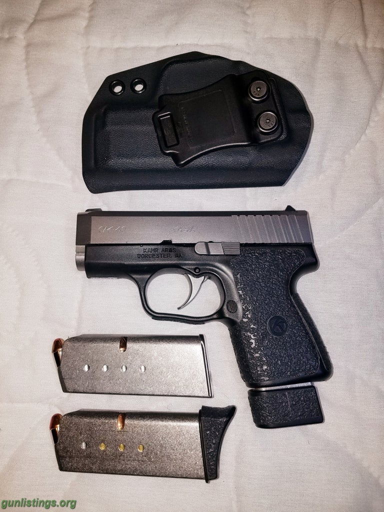 Pistols Kahr CM40 (sale Pending)