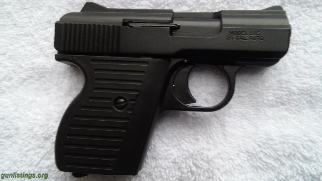 Pistols Lorcin L-25