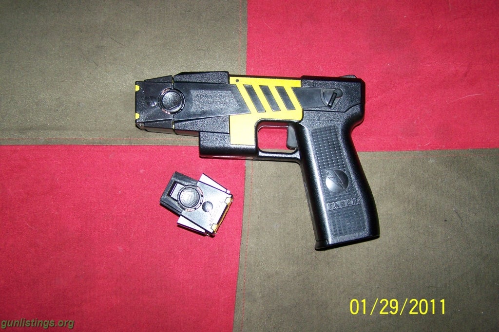 Pistols M18 ADVANCE TASER