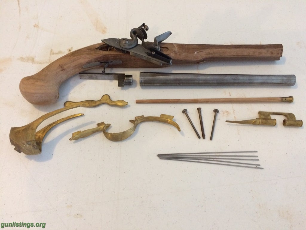 Pistols Officers Flintlock Pistol Kit