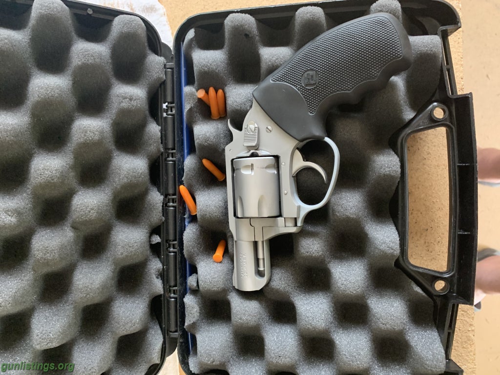 Pistols Pathfinder .22 Magnum Revolver