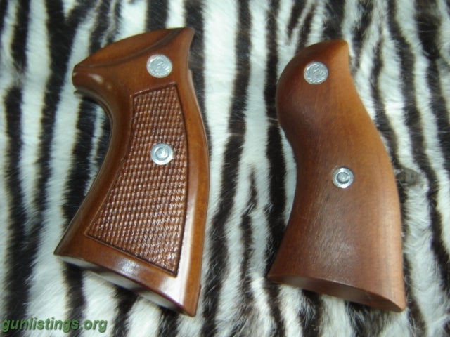 Pistols Revolver Grips~Ruger