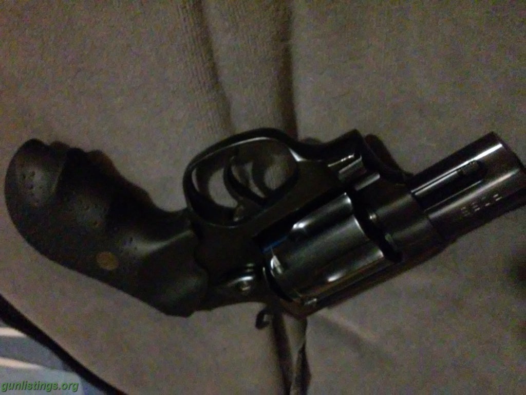 Pistols Rossi Snub Nose 357 Magnum Revolver 6 Shot