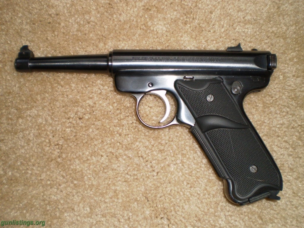 Pistols RUGER MARK II 22LR.