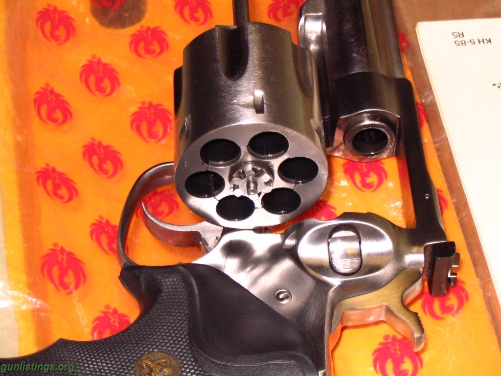 Pistols Ruger Redhawk 44 Magnum 7.5