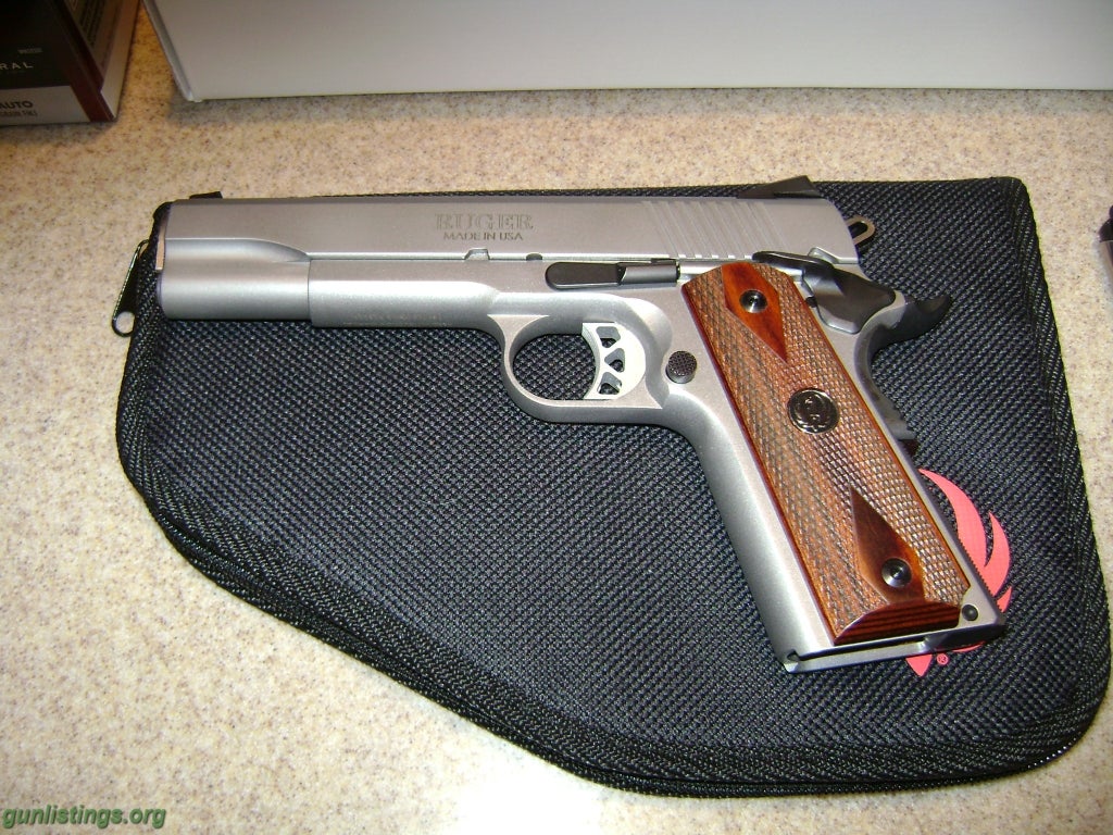 Pistols Ruger SR1911