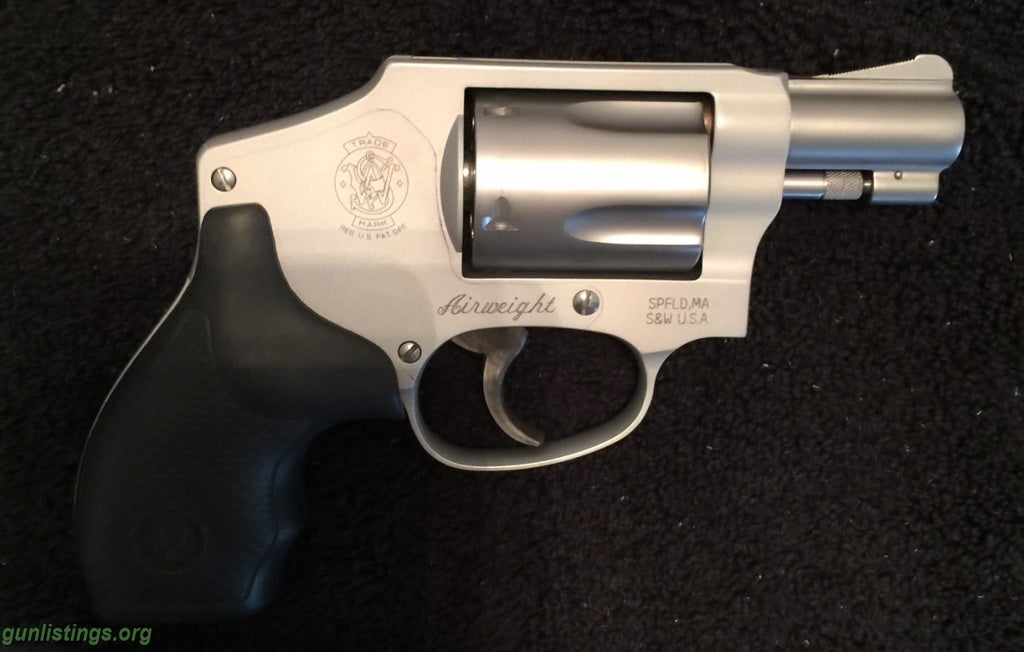 Pistols S & W .38 Special  Airweight