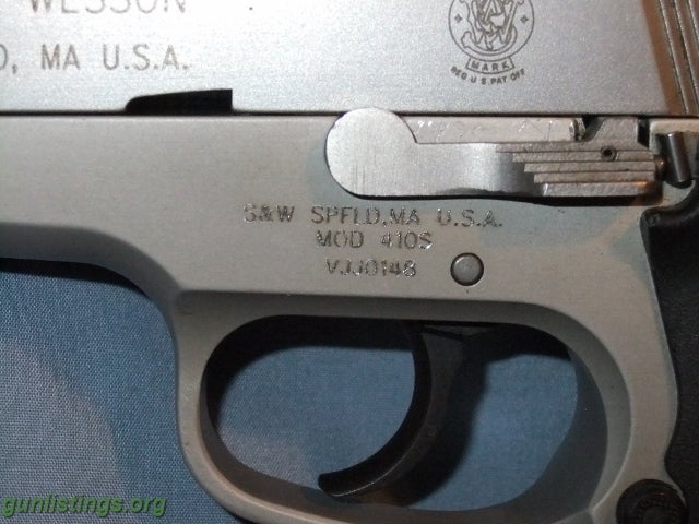 Pistols S & W 410S