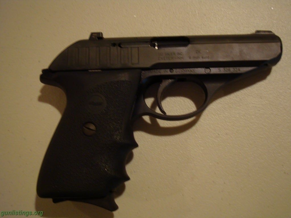 Pistols Sig 232